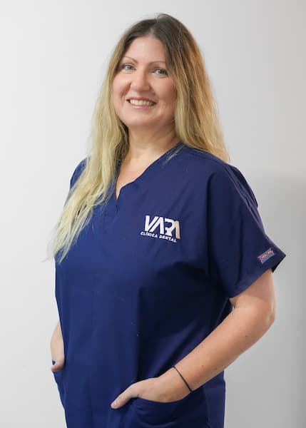 Dentista Eva Vara en Alcorcón