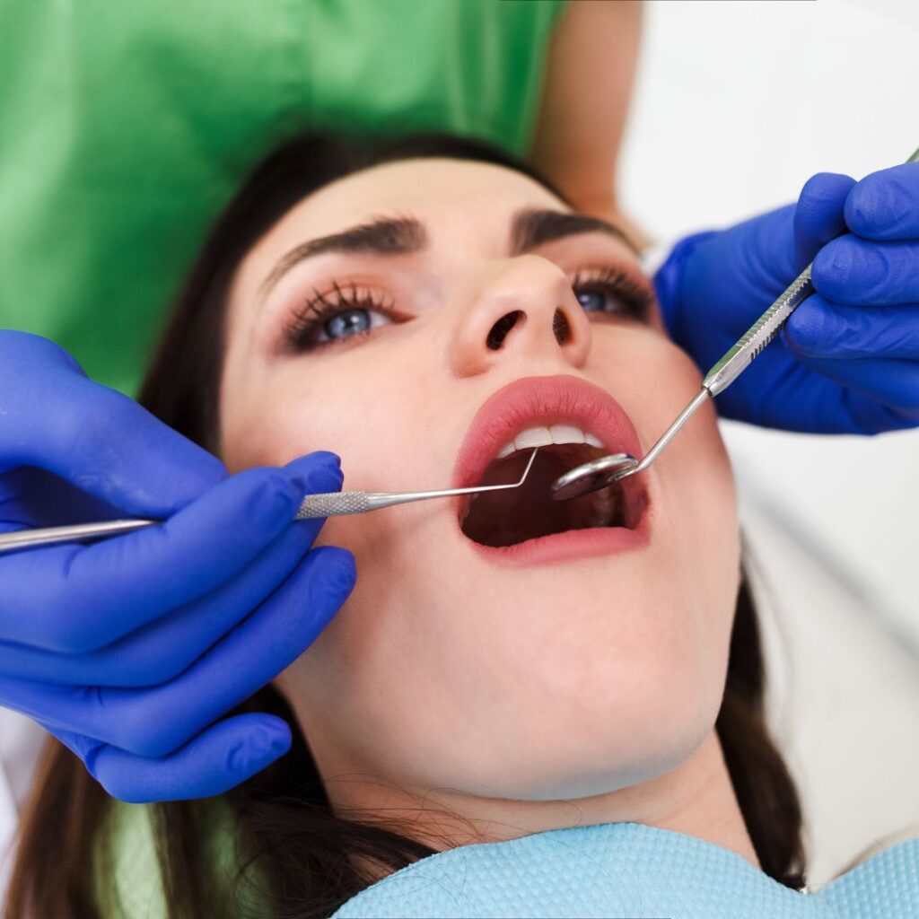 tratamientos dentales comunes